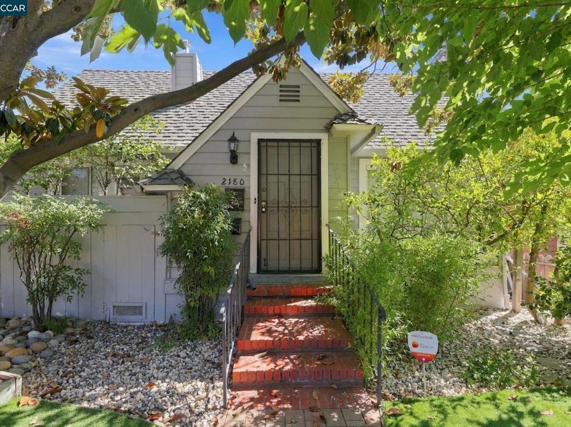 2180 Hillside Ave, Walnut Creek CA 94597