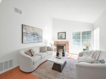 4309 Jessica Cir