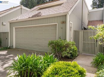 5360 Brookside Ct