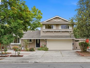 2994 Rustic Dr
