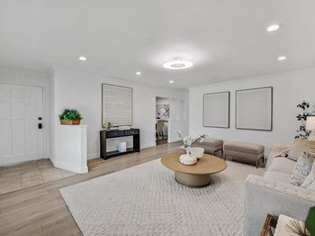 2449 Almaden Blvd