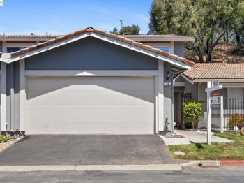34 Chimney Rock