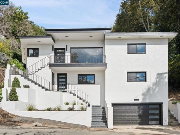 2090 Wrenn, Oakland CA 94602