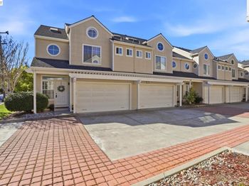 399 Bundy Ave