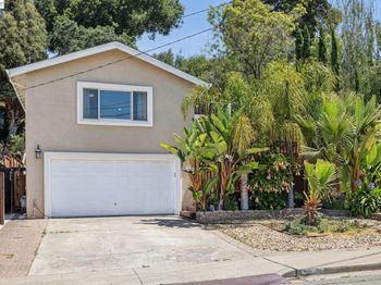 33166 Basswood Ave