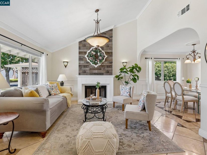 36874 Laurel St, Newark CA 94560