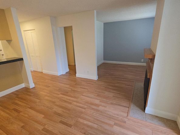 397 Imperial 202, Daly City CA 94015