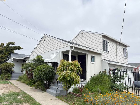 1267 101St Ave, Oakland CA 94603