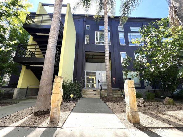 1253 Pine St, Oakland CA 94607