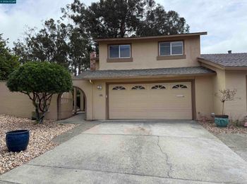 126 Woodview Ct