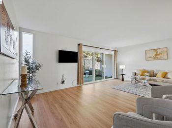651 Moraga Rd