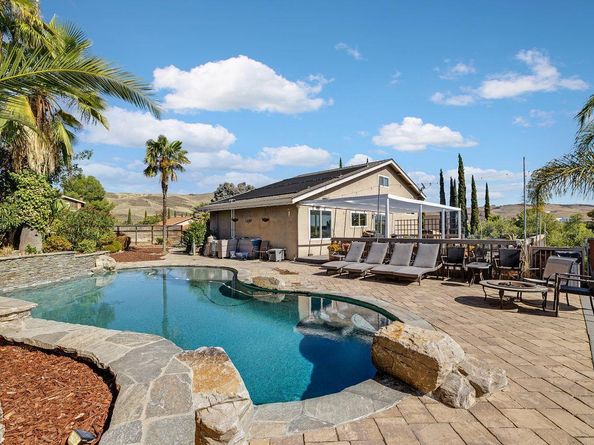 464 Archglen Way, San Jose CA 95111