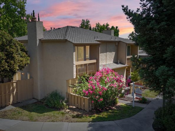 125 Connemara Way 98, Sunnyvale CA 94087