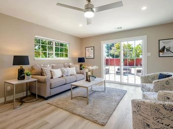 18407 Rainier Avenue