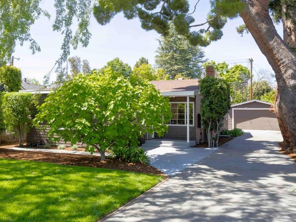 985 Oregon Avenue, Palo Alto CA 94303