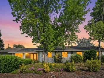 12100 Saraglen Drive