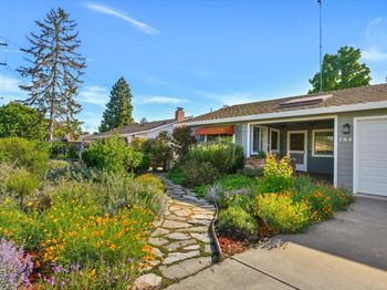 784 Sherman Oaks Drive