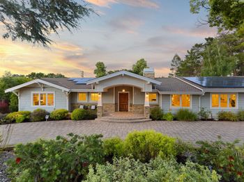 1510 Kingswood Drive