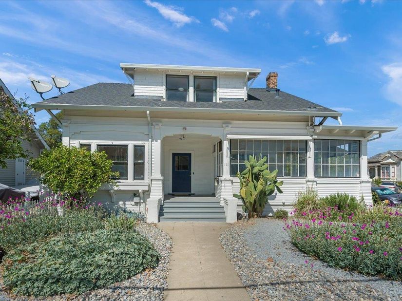 111 5th Street, Gilroy CA 95020