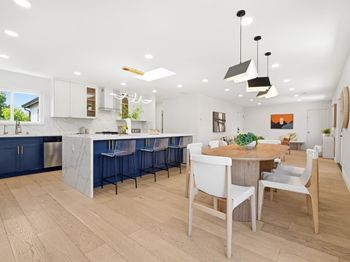 2013 Cabrillo Court