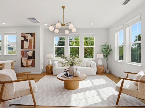 816 Julian Terrace 5, Sunnyvale CA 94085
