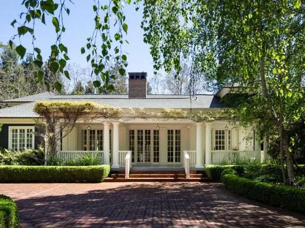 192 Fair Oaks Lane, Atherton CA 94027