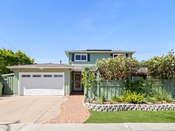 5087 Harwood Road