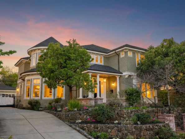 1425 Benito Avenue, Burlingame CA 94010