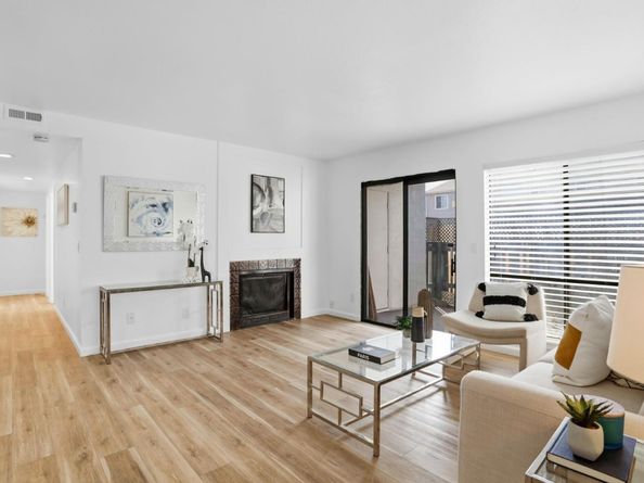 3819 7 Trees Boulevard 303, San Jose CA 95111