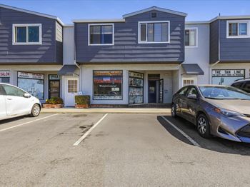 1715 Palmetto Avenue