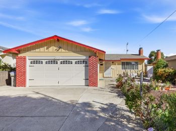 3242 Blue Mountain Drive