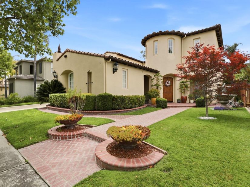1959 Saint Andrews Circle, Gilroy CA 95020