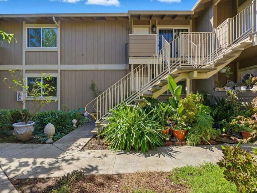 4970 Cherry Avenue 211, San Jose CA 95118