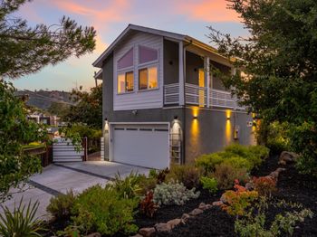 300 De Anza Avenue
