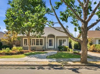 1285 Sierra Avenue