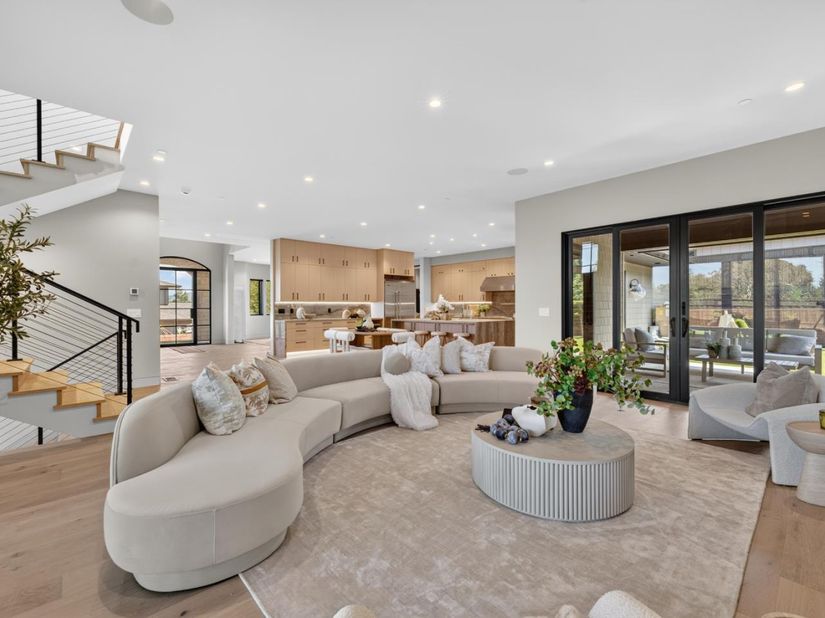103 Sporleder Court, Los Gatos CA 95032