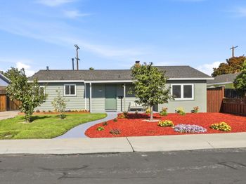 1285 Chapel Drive