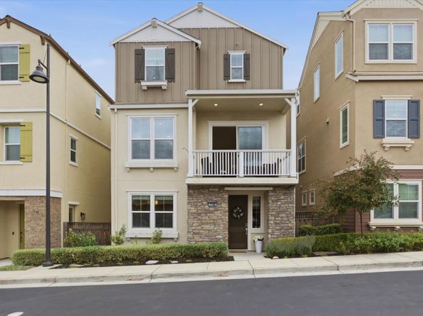 7168 Carneros Lane, Dublin CA 94568