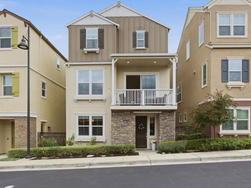 7168 Carneros Lane, Dublin CA 94568