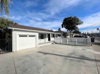 2921 Calvin Avenue