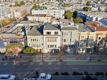 616-618 Masonic Avenue