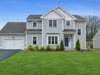 14 Elmrock Dr