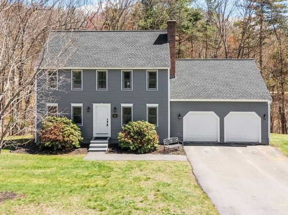 25 Slack Brook Rd, Leominster MA 01453