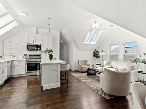 9 Upham Ave 3, Boston MA 02125