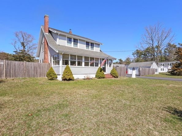 2614 Cranberry Highway, Wareham MA 02571