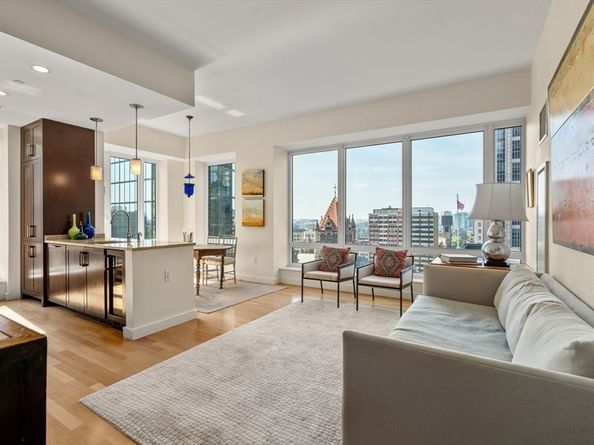 400 Stuart St 15J, Boston MA 02116