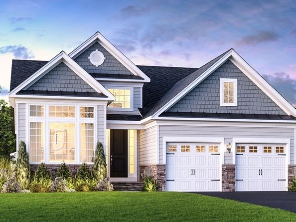 51 Kestrel Heights 64, Plymouth MA 02360