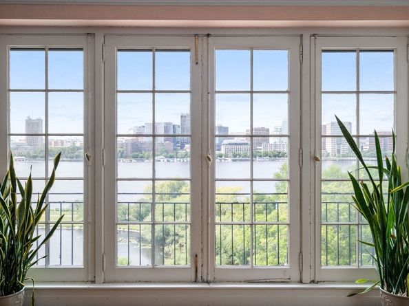 274 Beacon Street 8R, Boston MA 02116