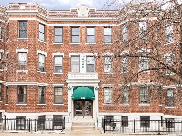 1564 Commonwealth Ave 16, Boston MA 02135