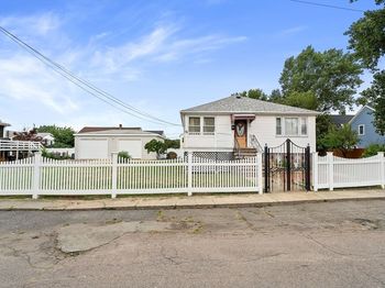 101 Kenberma St